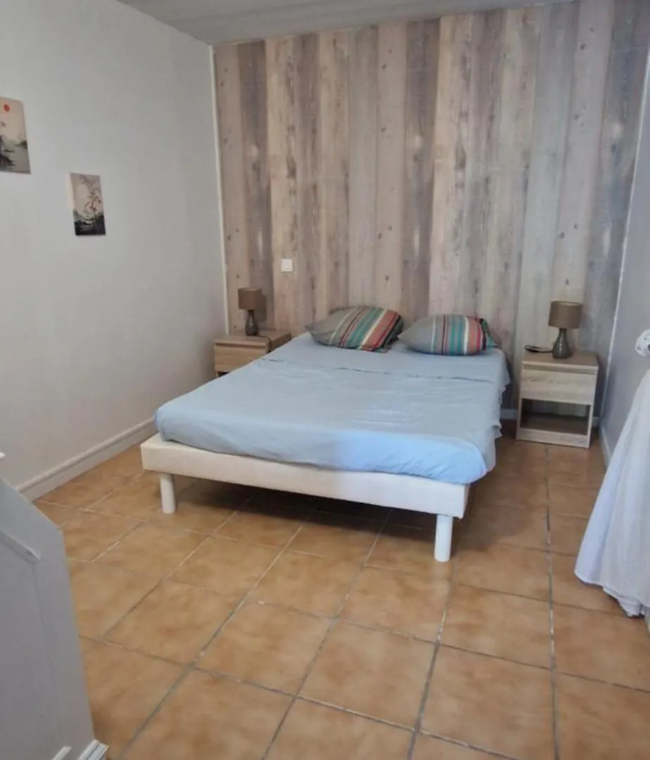 Appartement St Montan Saint-Montan 0*,