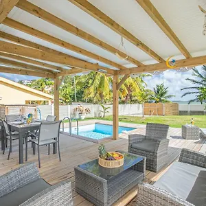 https://villa-belle-lune.comcaribbean.com